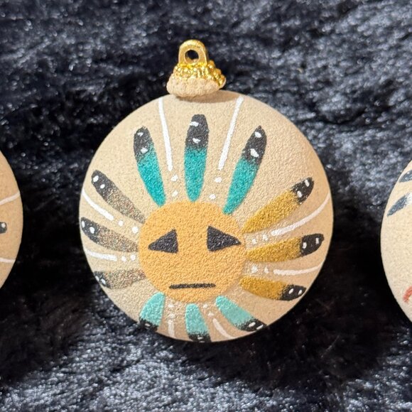 Native American Navajo Sand Painting Ball Ornament Christmas Lot (6) - Picture 4 of 9